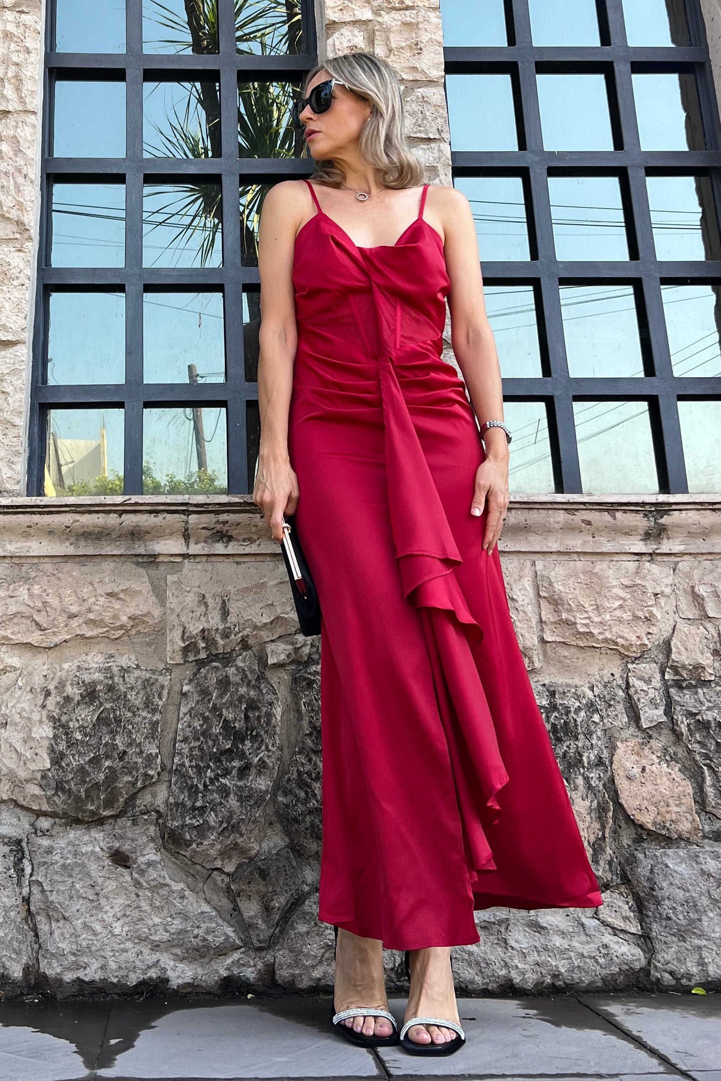 VESTIDO ESCAROLA MIDI
