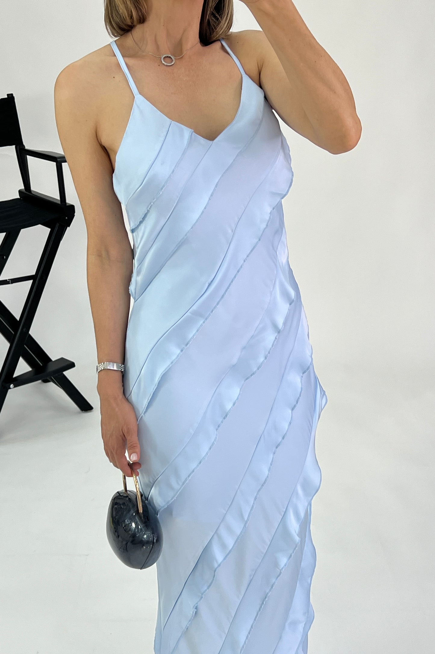 VESTIDO OLANES ASIMETRICOS