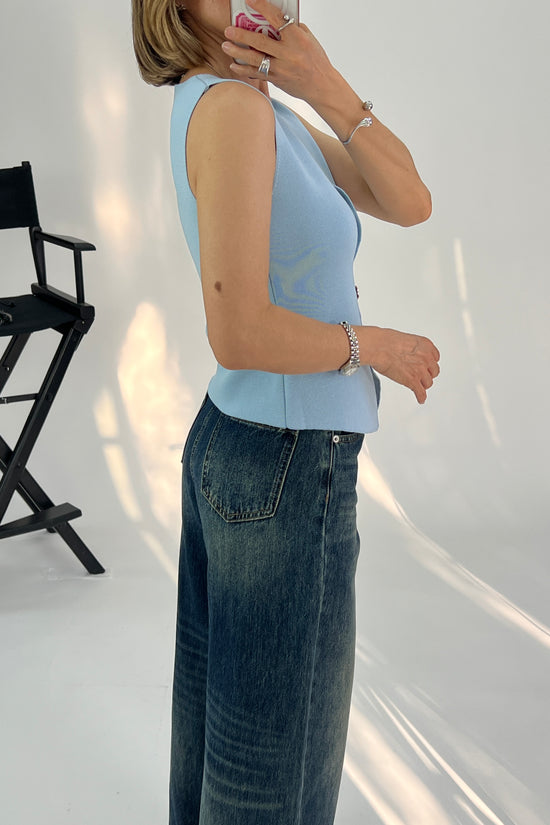 CHALECO BOTONES DORADOS