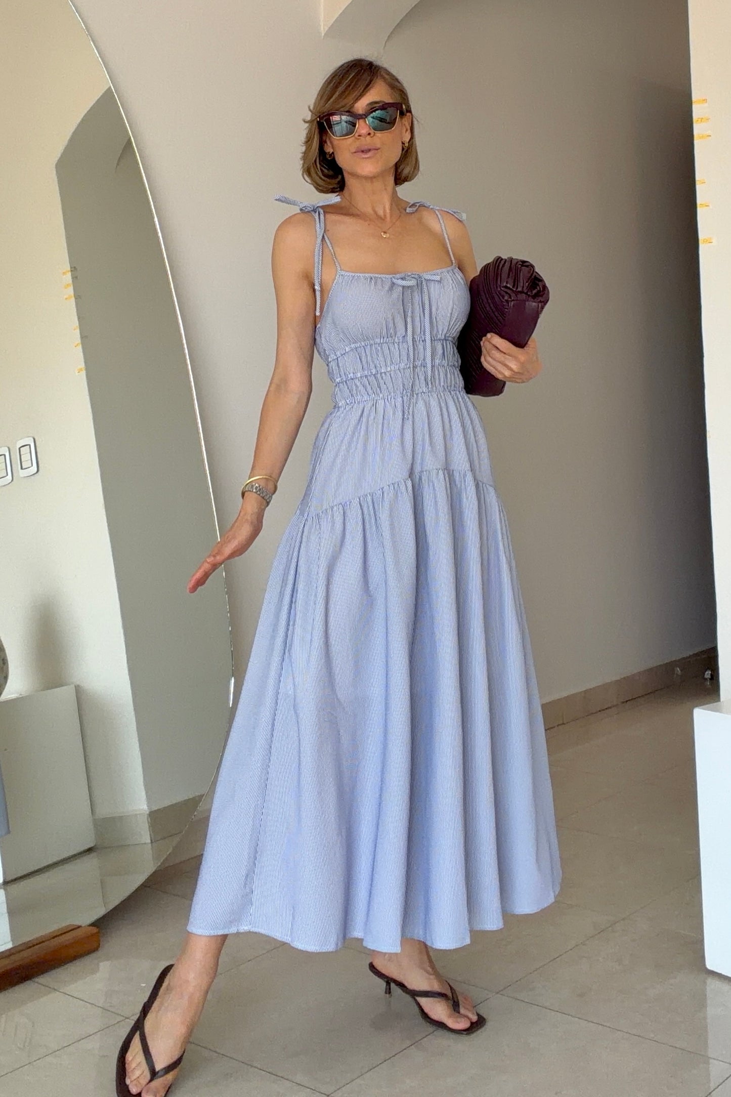 VESTIDO LÍNEAS