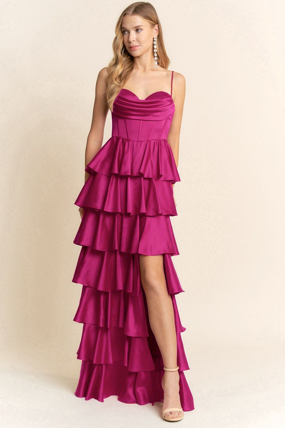 VESTIDO CAPAS OLANES