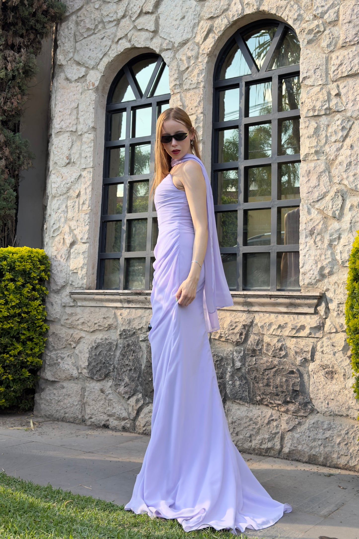 VESTIDO DRAPEADO & CORBATIN