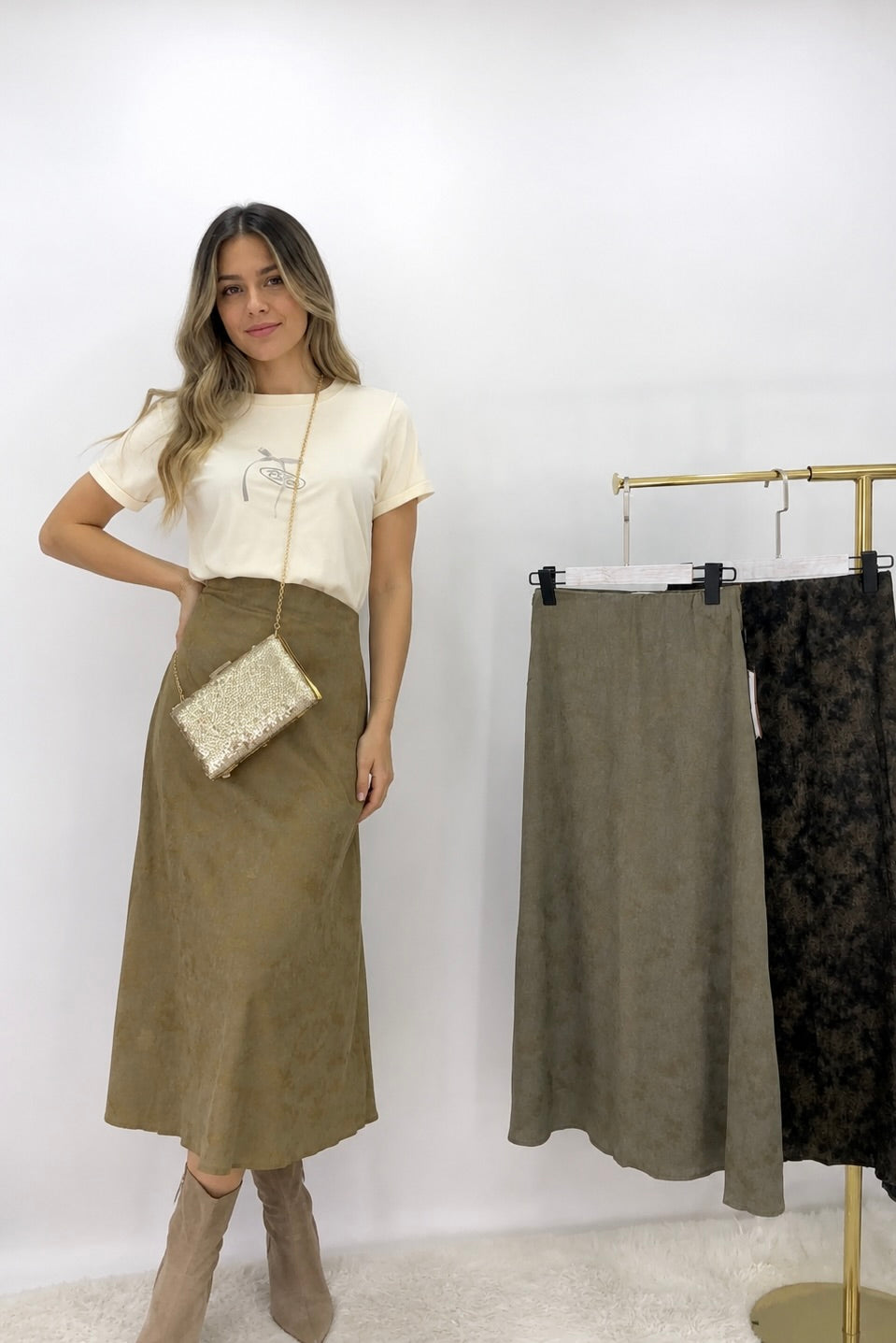 FALDA JASPEADA
