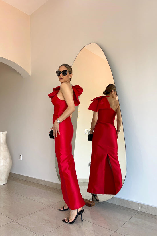 VESTIDO MOÑO EN HOMBRO