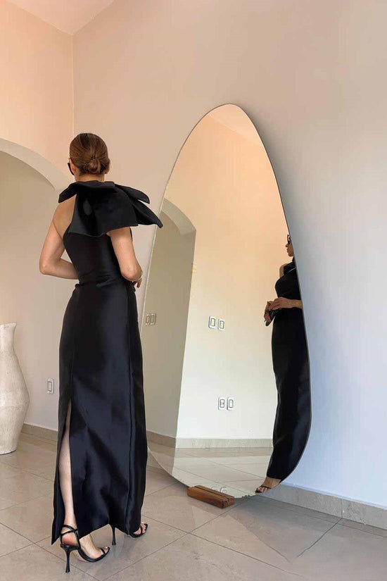 VESTIDO MOÑO EN HOMBRO