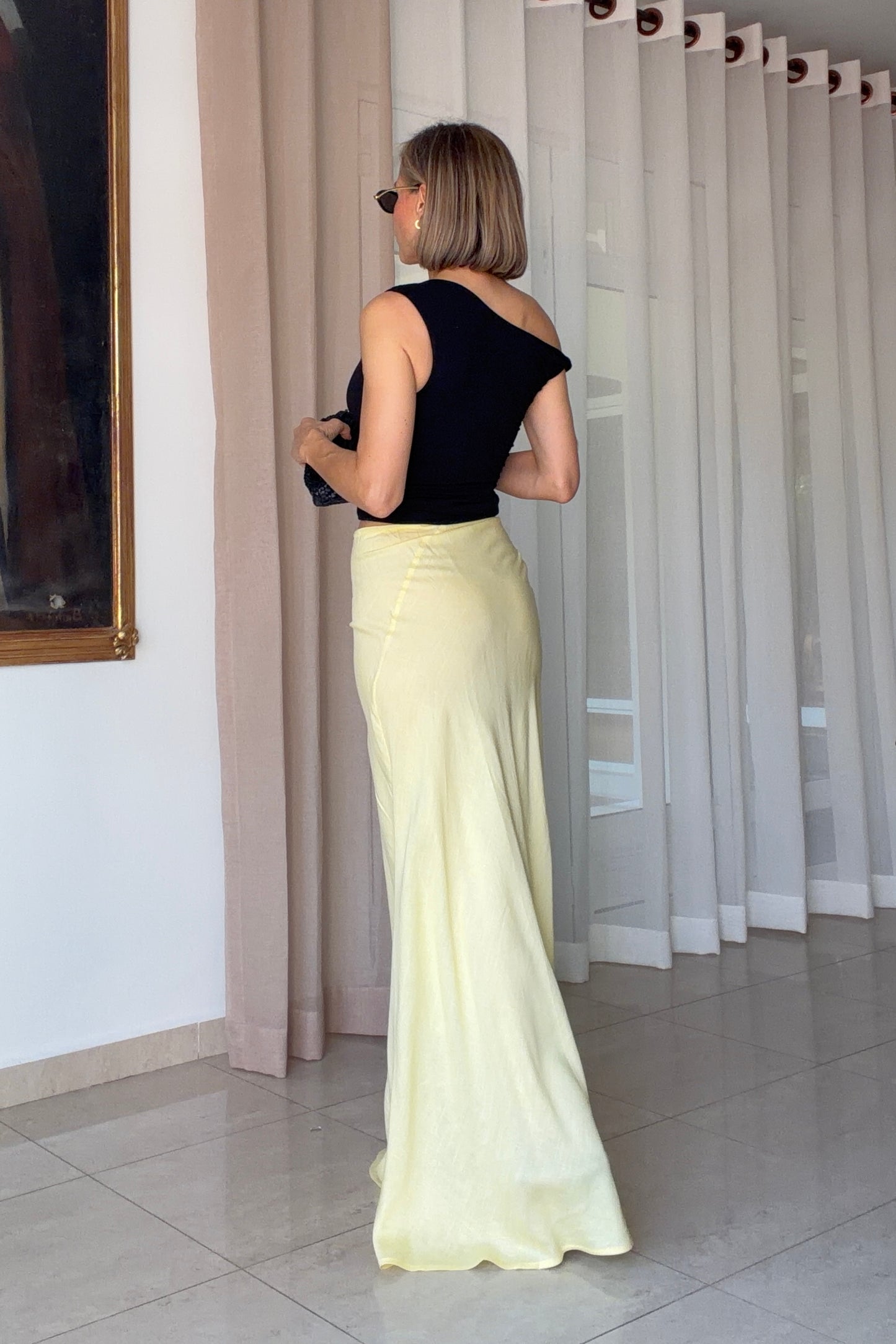 FALDA ANUDADO
