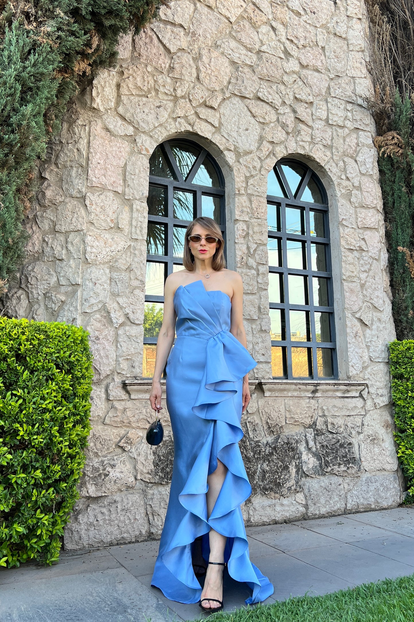VESTIDO ESCAROLA