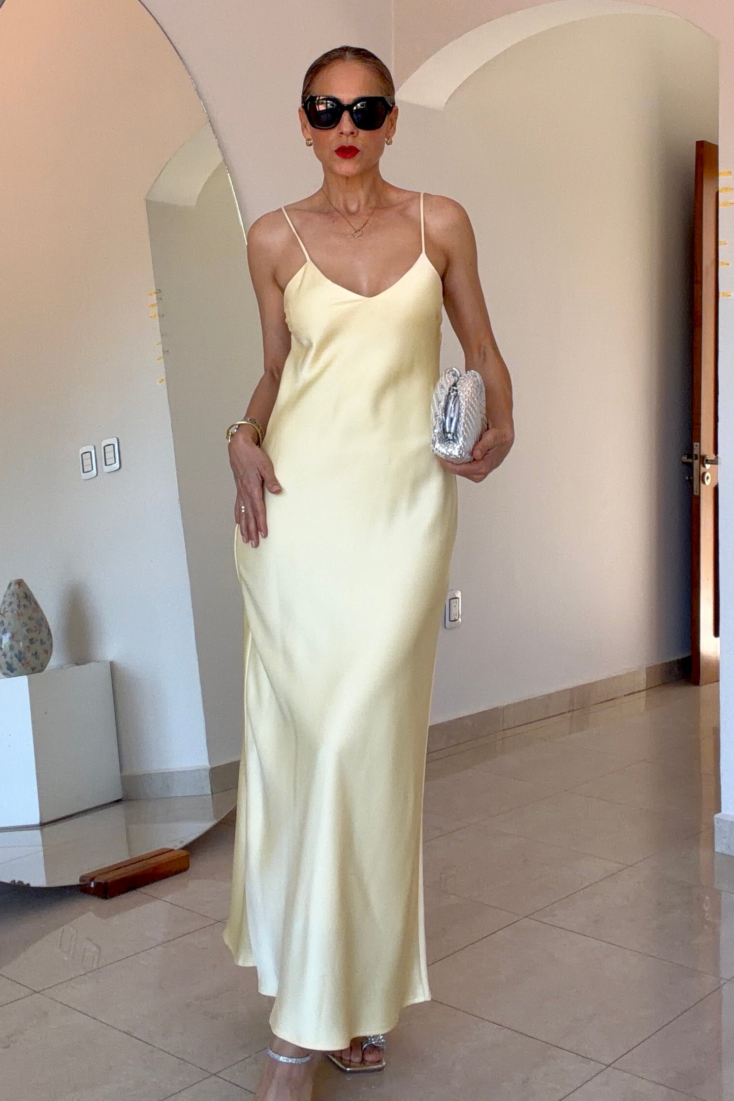 VESTIDO SATINADO