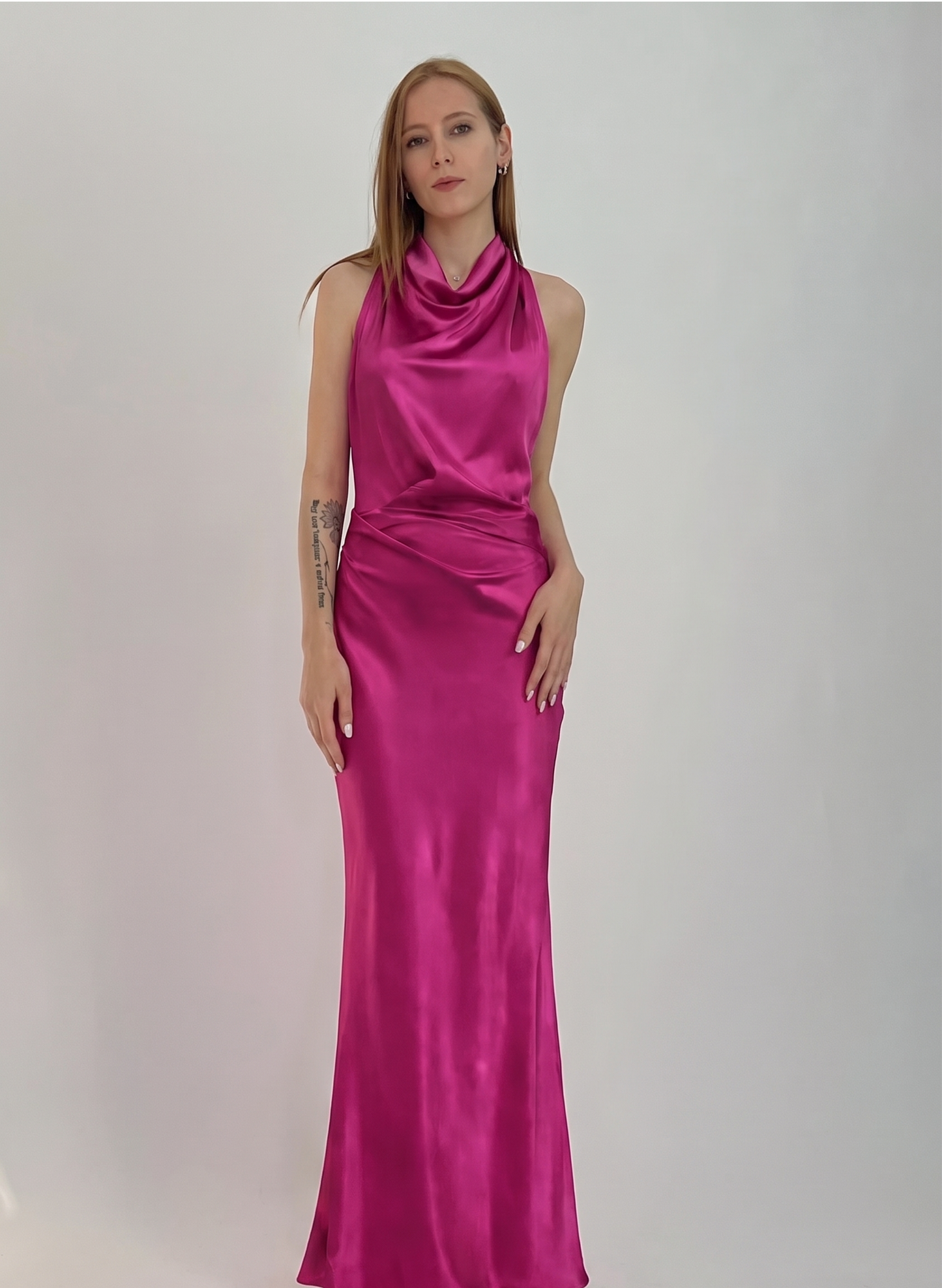 VESTIDO ESPALDA DESCUBIERTA