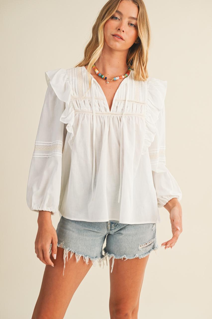 BLUSA DETALLE PECHO