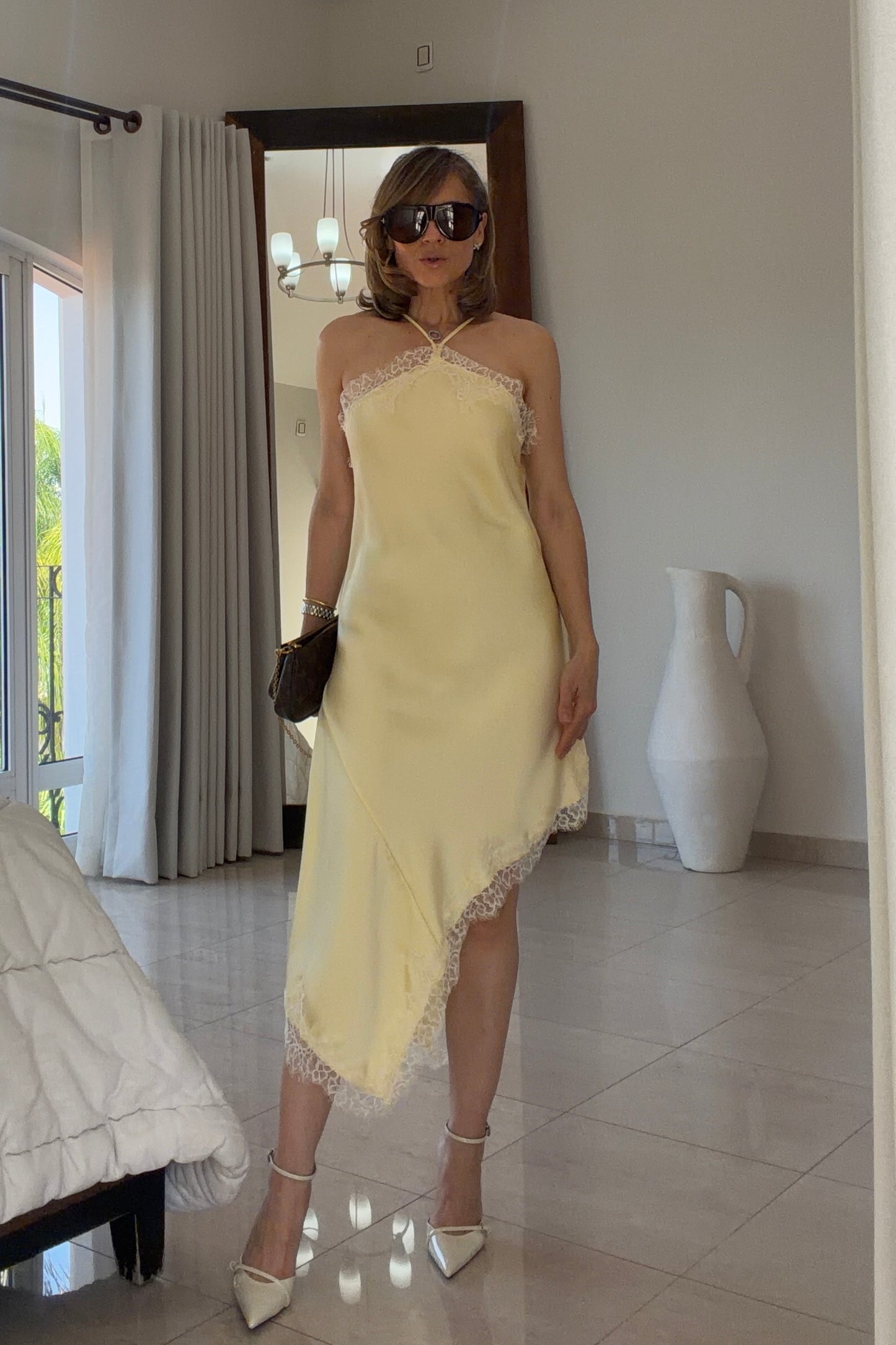 VESTIDO ASIMETRICO ENCAJE