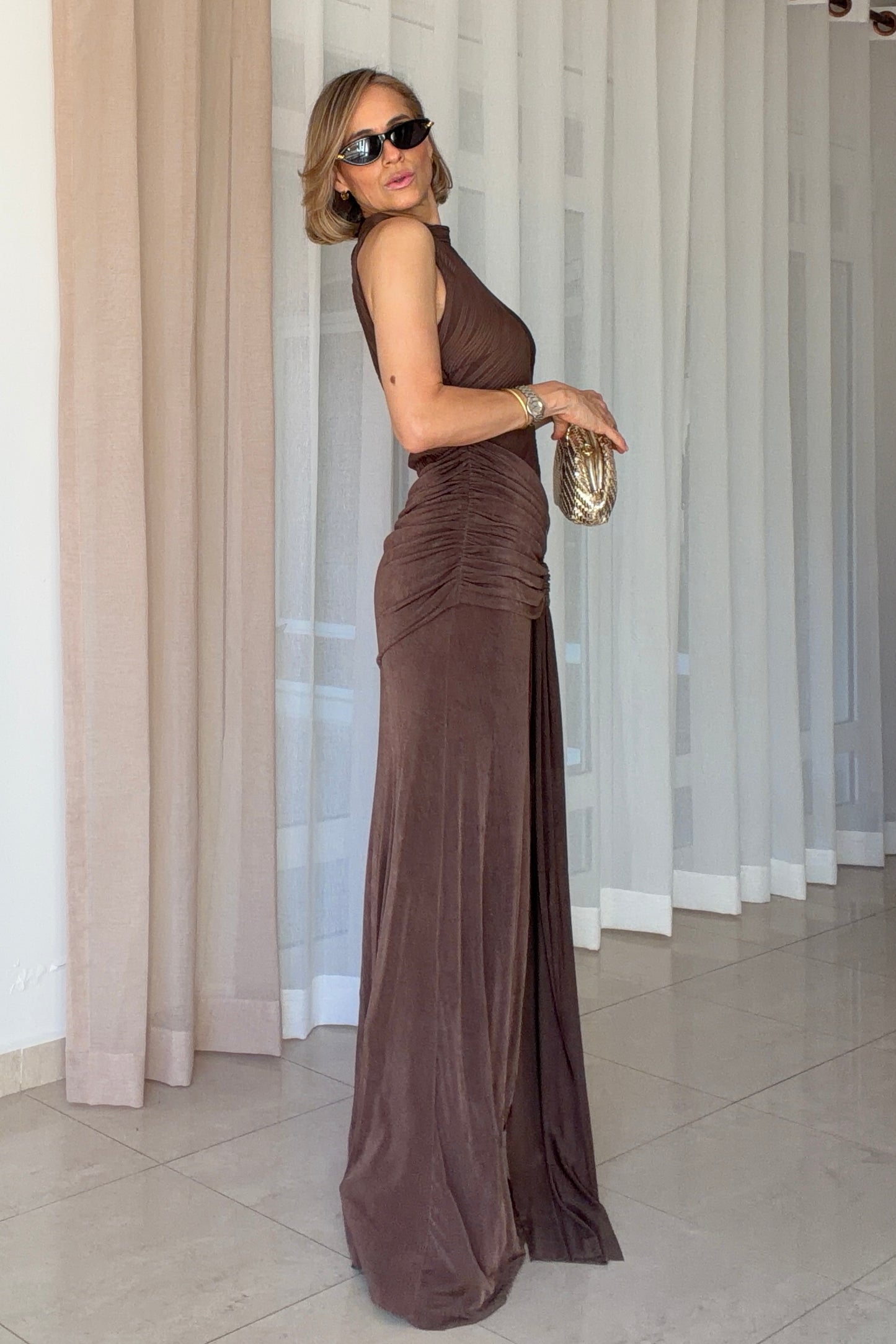VESTIDO DETALLE CADERA