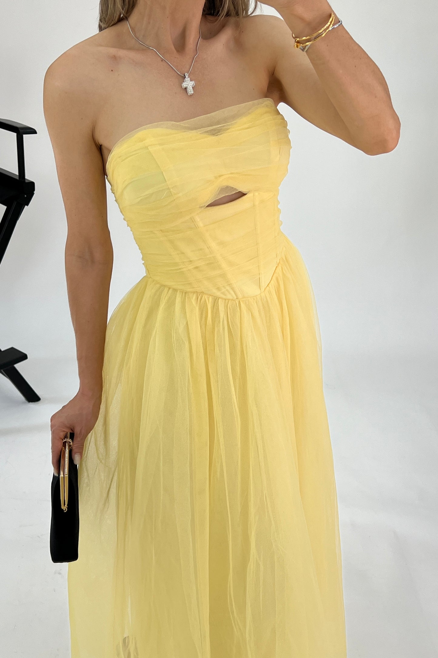 VESTIDO TUL STRAPLESS
