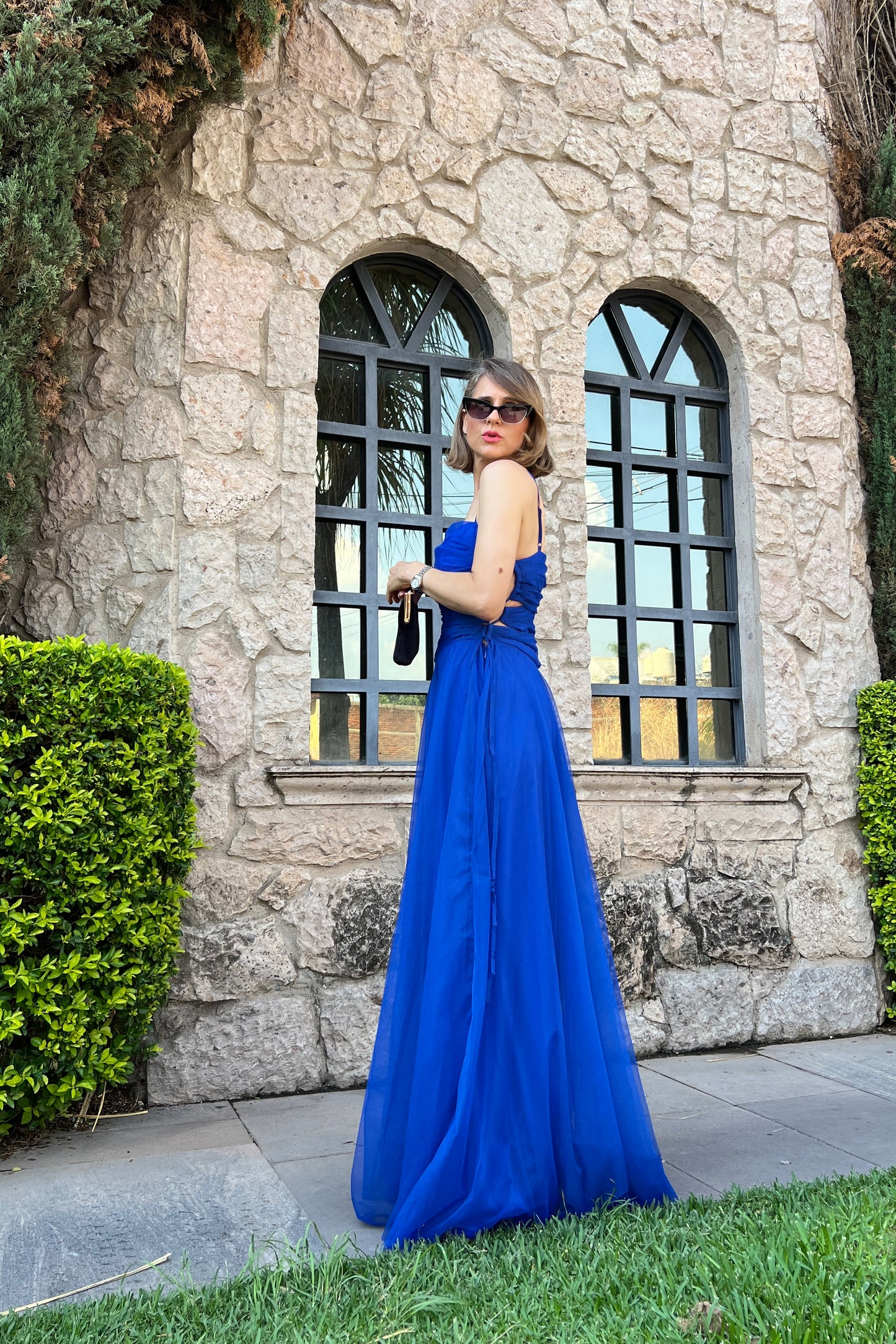 VESTIDO DETALLE COSTADO