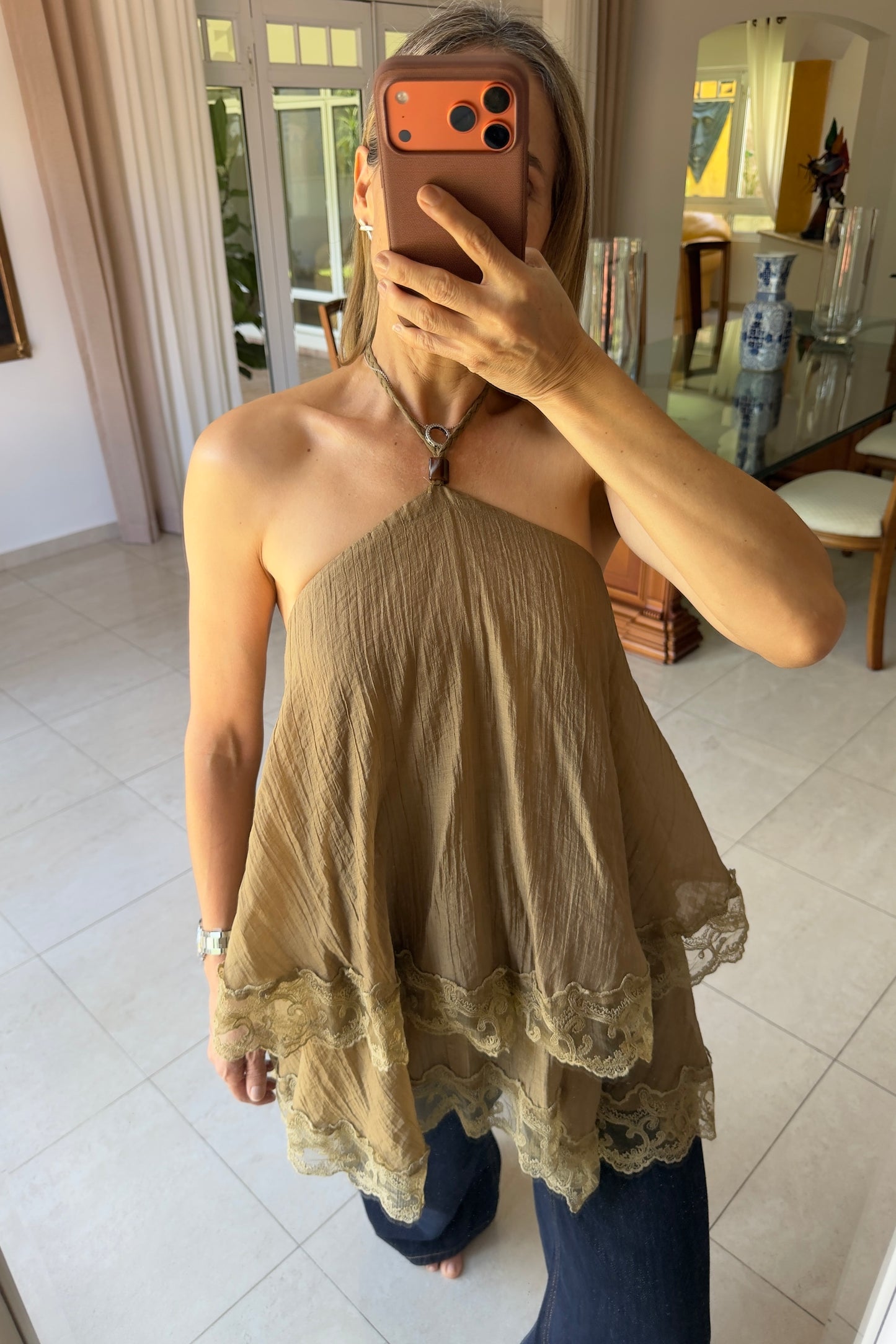 BLUSA CAPAS & ENCAJE