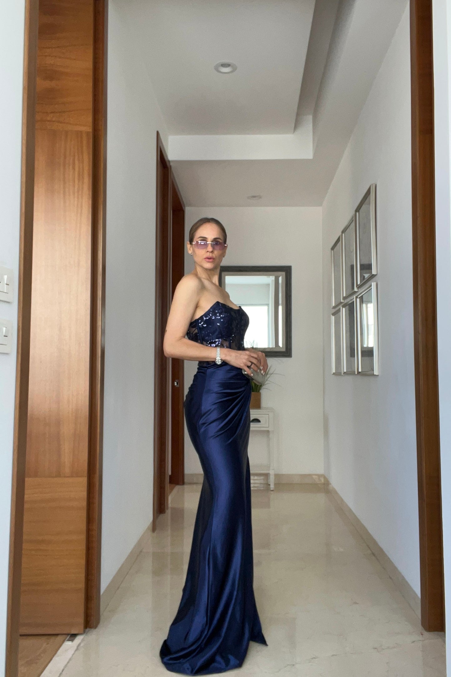 VESTIDO BUSTIER & LENTEJUELA