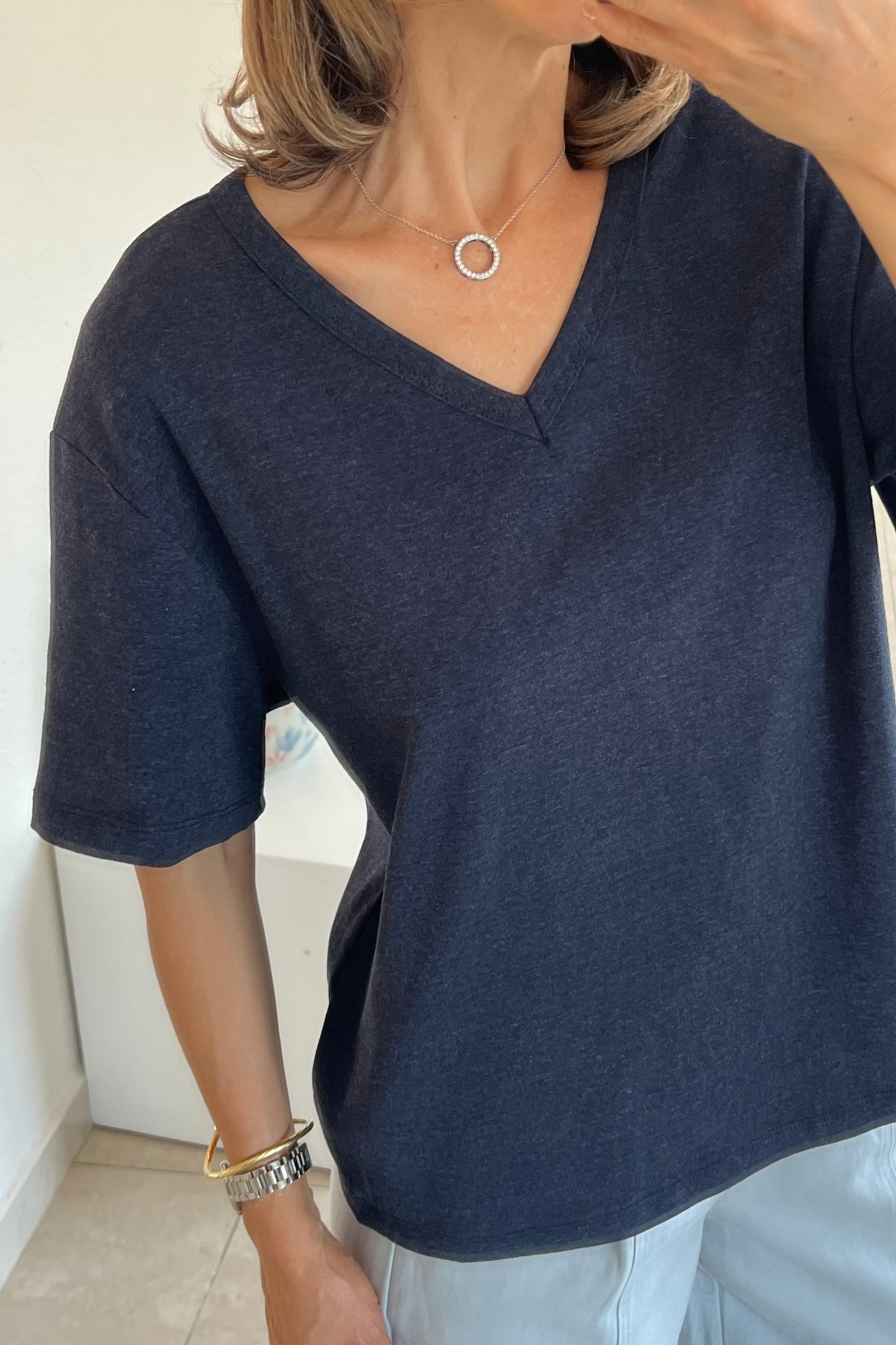 PLAYERA CUELLO V