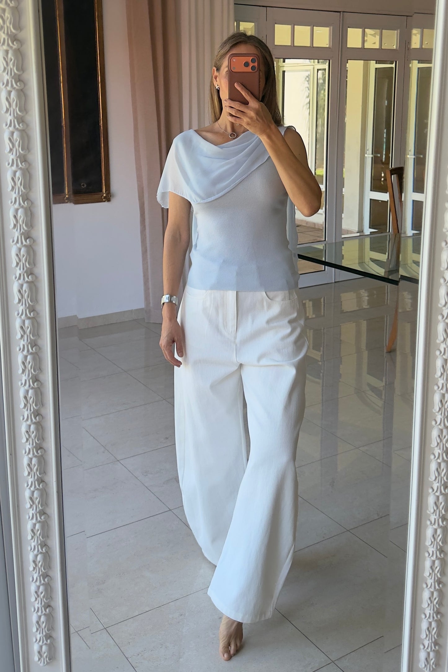 BLUSA DETALLE CAUDA