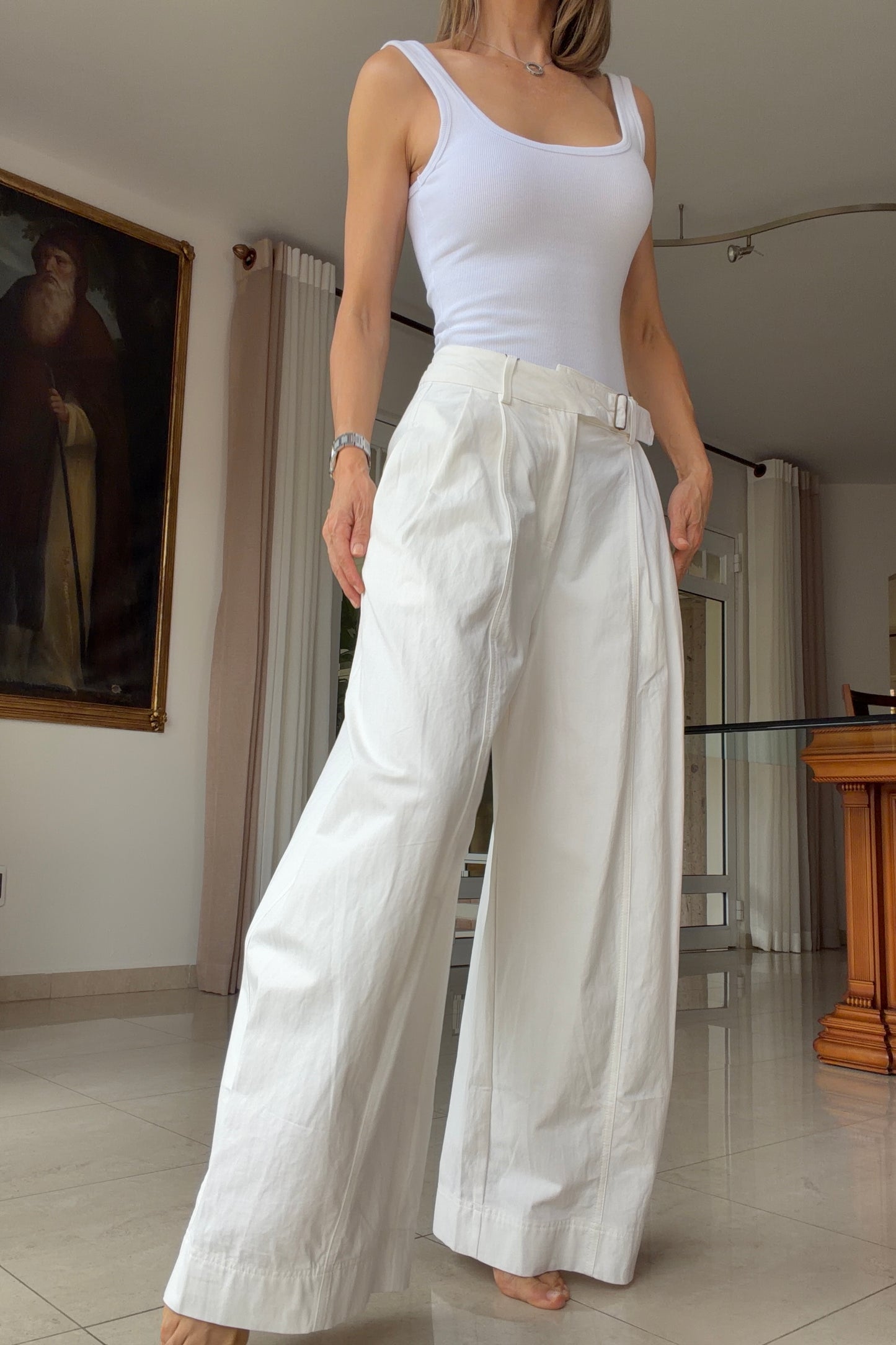 PANTALON DETALLE HEBILLA