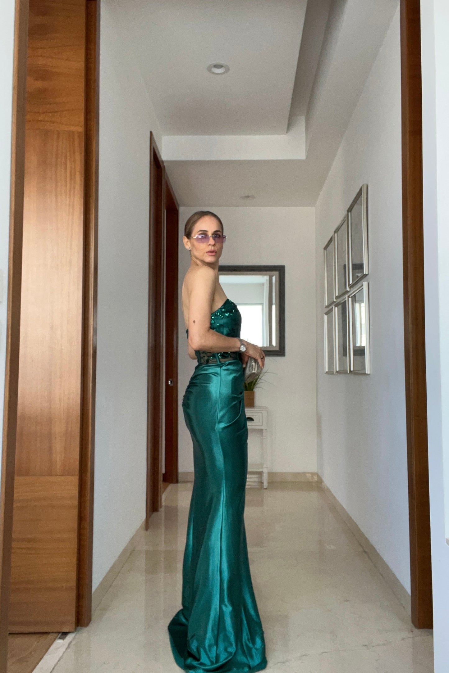 VESTIDO BUSTIER & LENTEJUELA