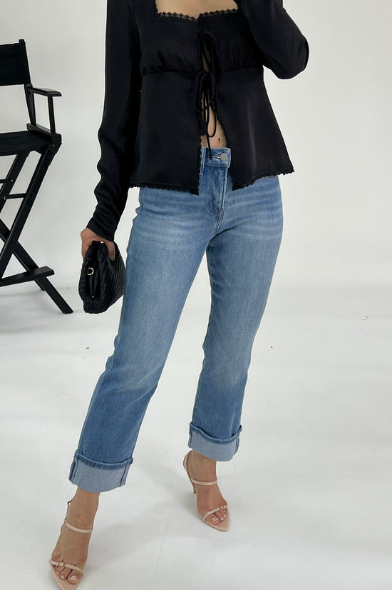 HIGH RISE STRAIGHT JEANS