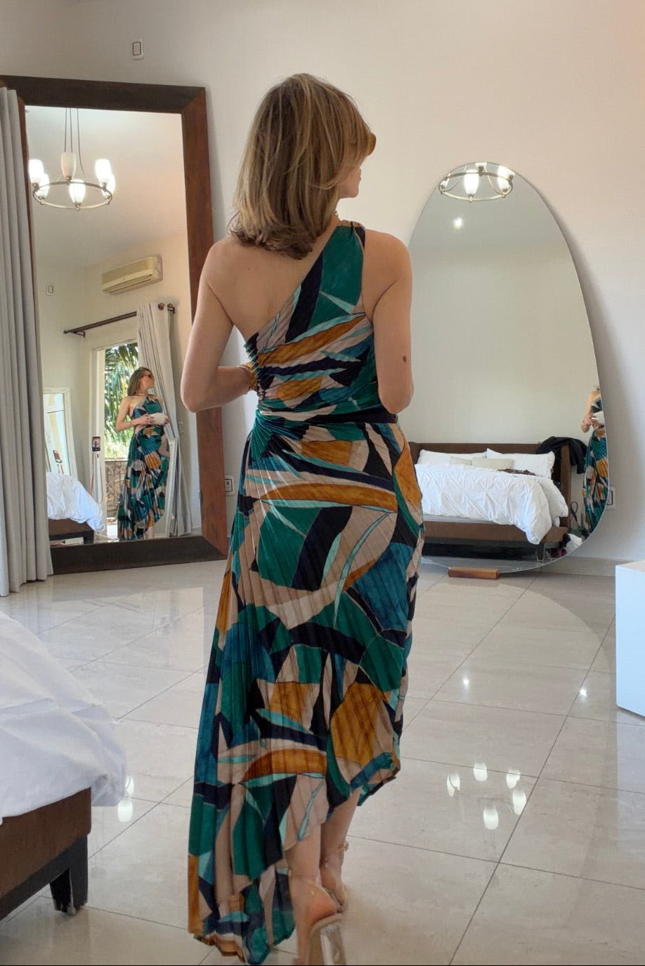 VESTIDO IRREGULAR