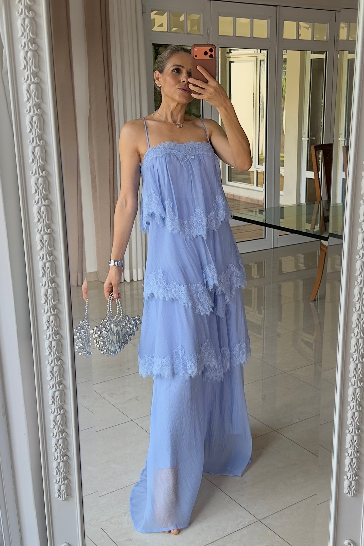 VESTIDO CAPAS & ENCAJE