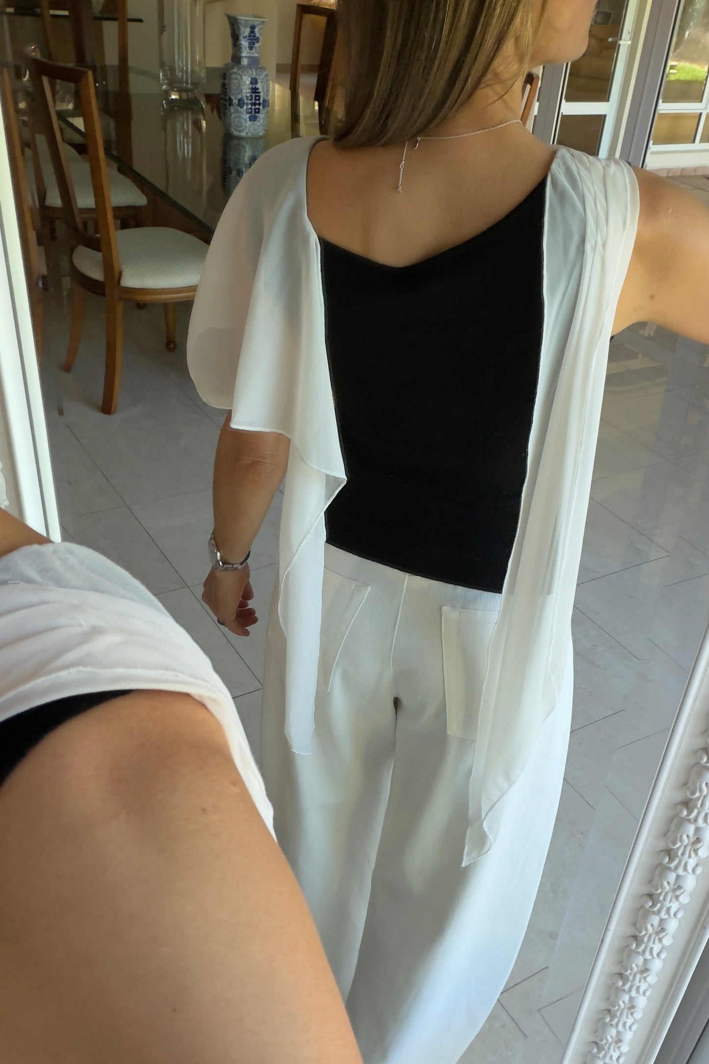BLUSA DETALLE CAUDA