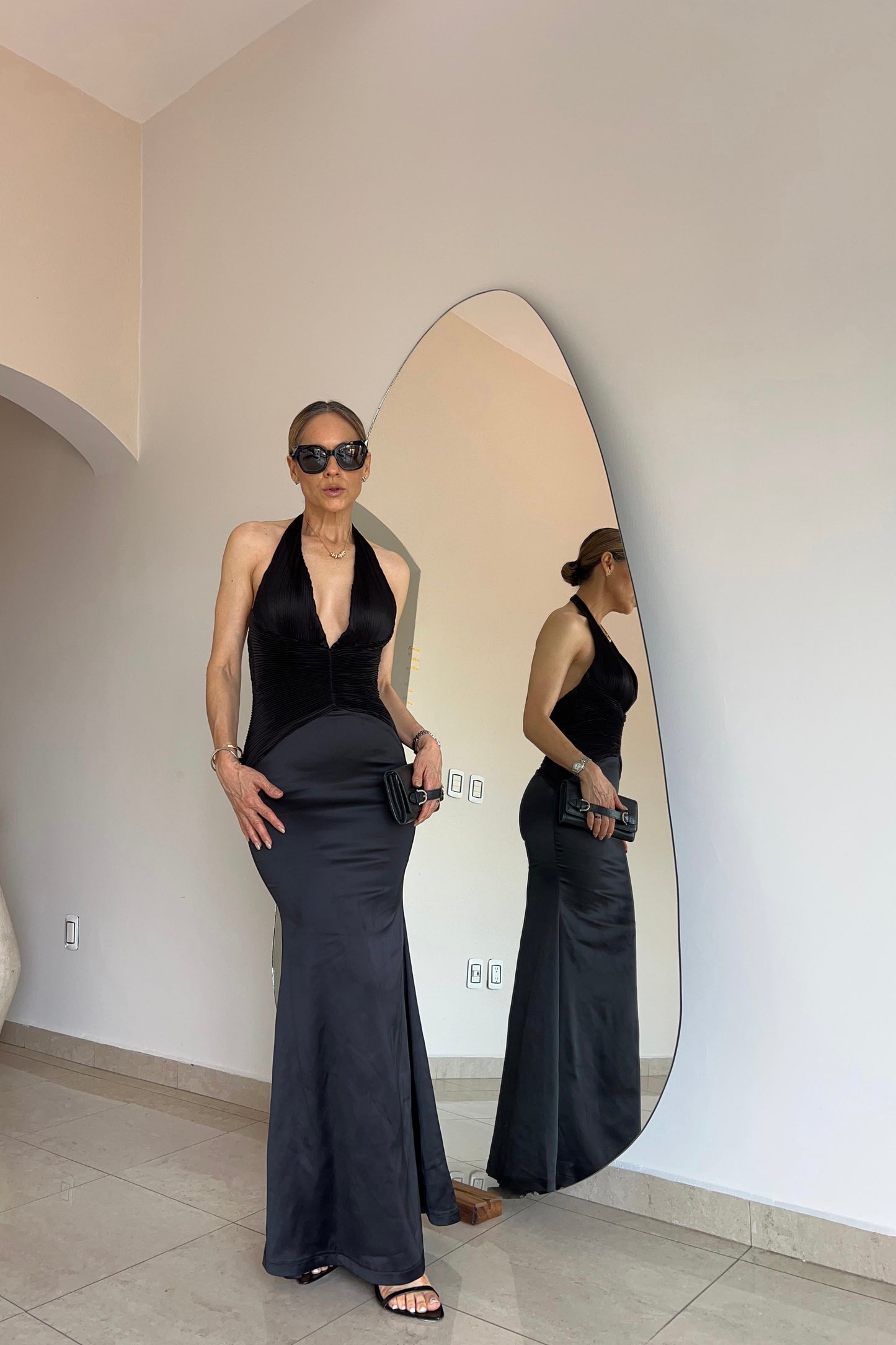 VESTIDO SATIN AL CUERPO