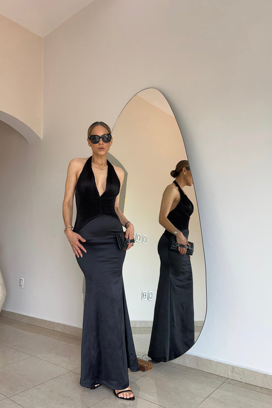 VESTIDO SATIN AL CUERPO