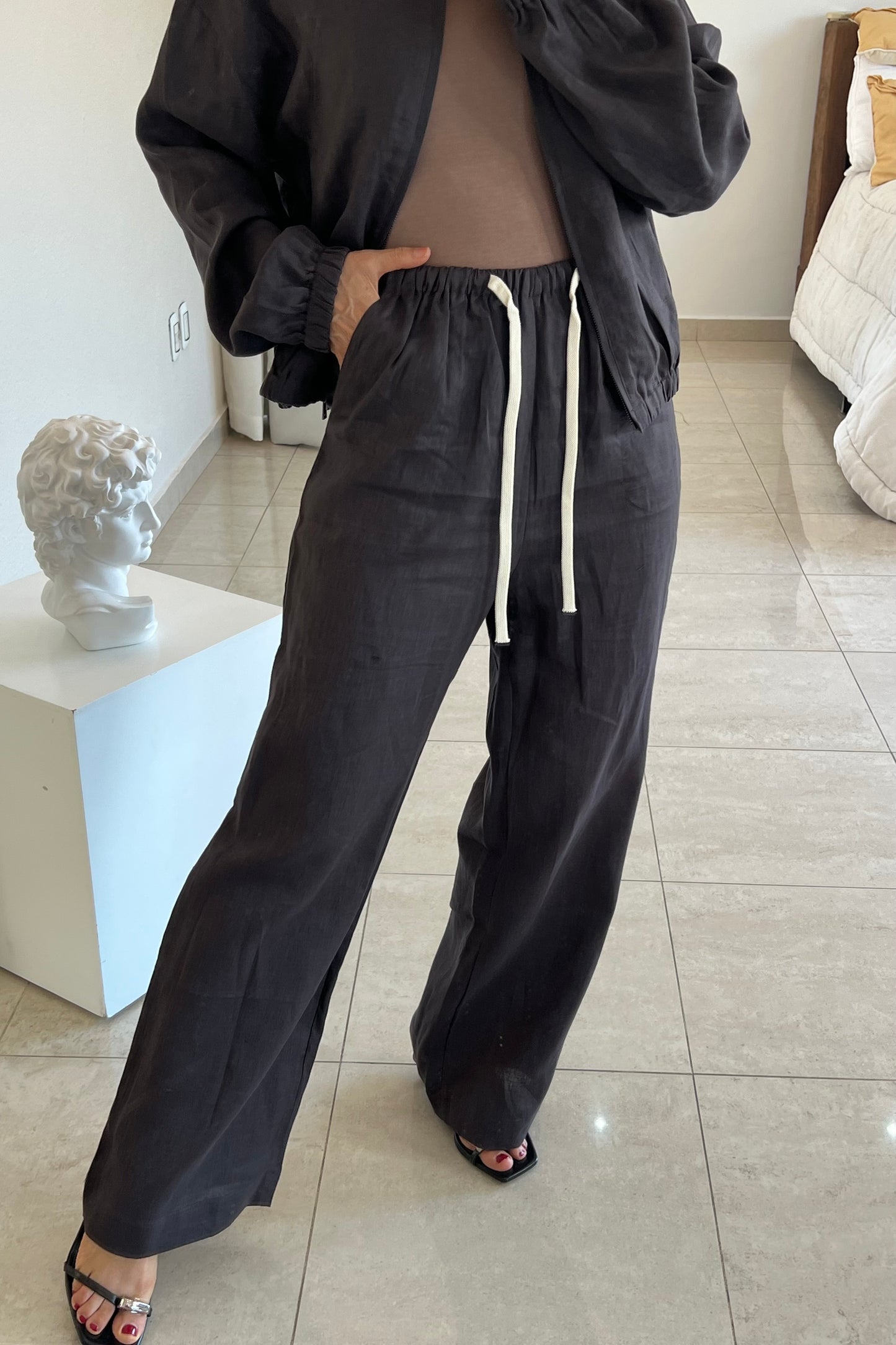 PANTALON UNICOLOR & JARETA