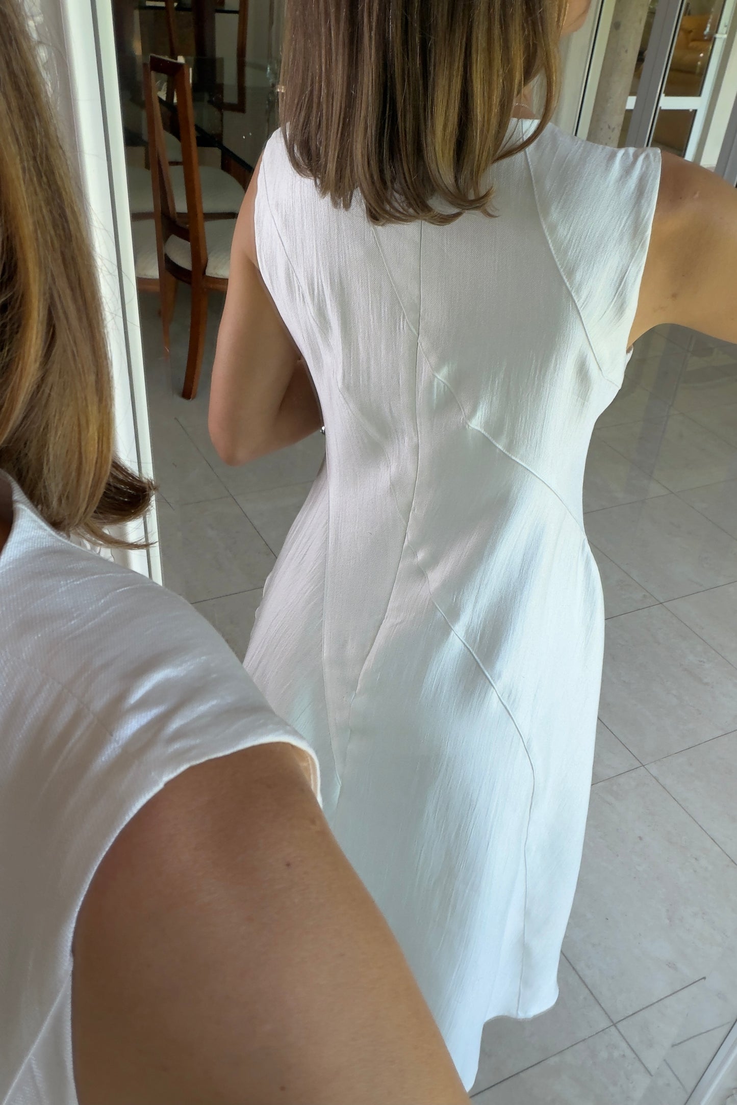 VESTIDO DETALLE COSTURAS