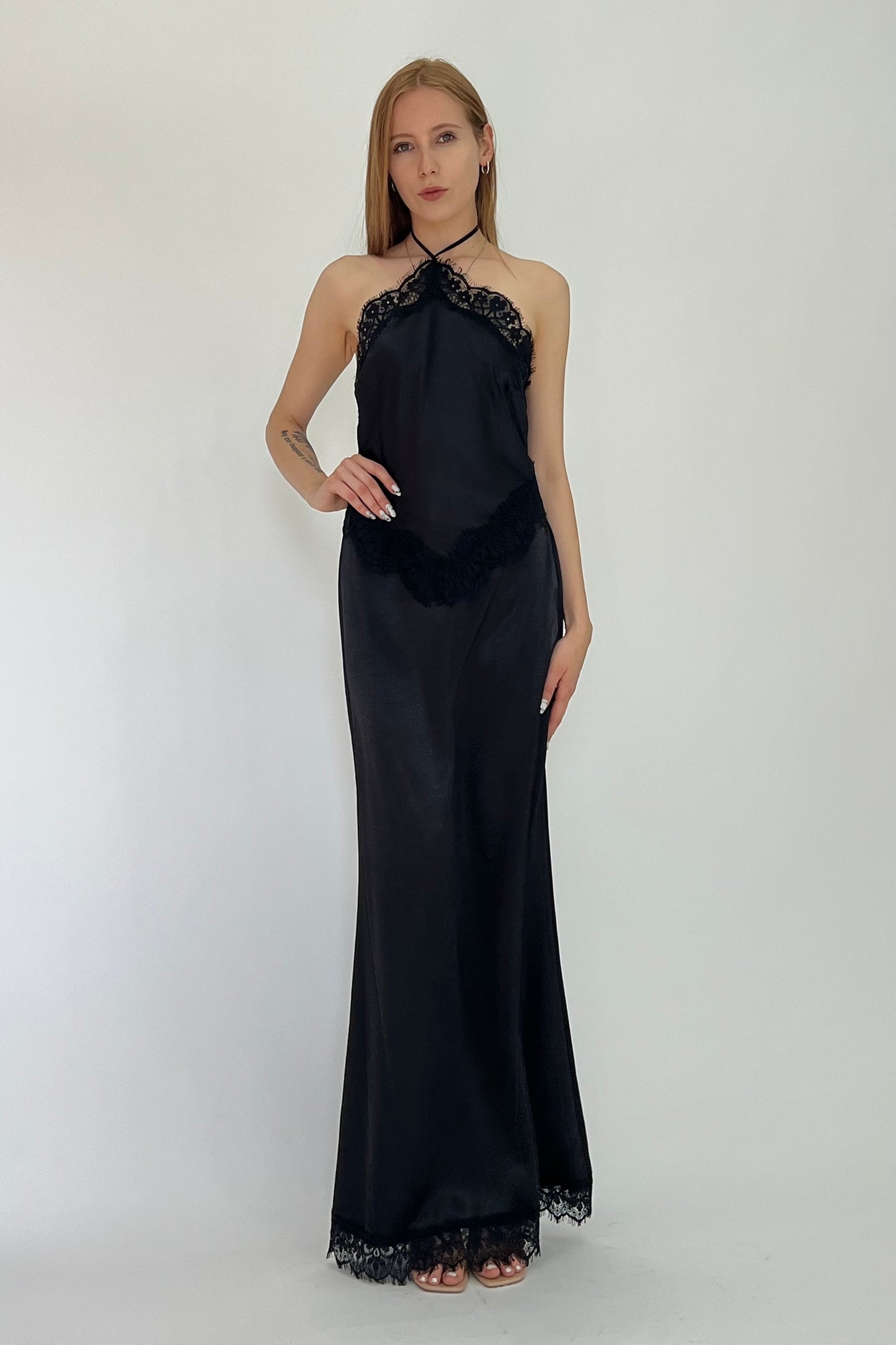VESTIDO SATIN & ENCAJE