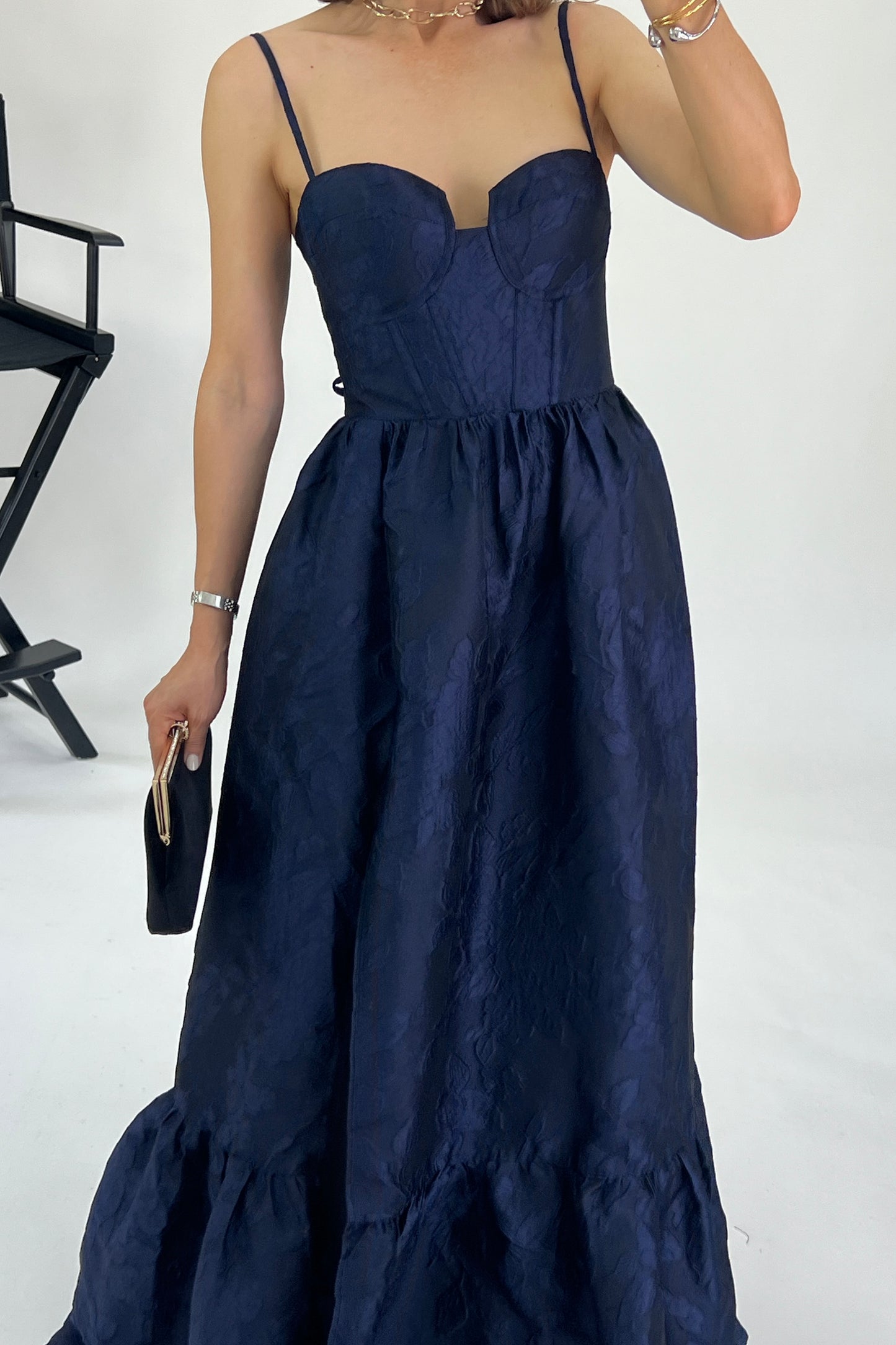 VESTIDO DETALLE EN TELA