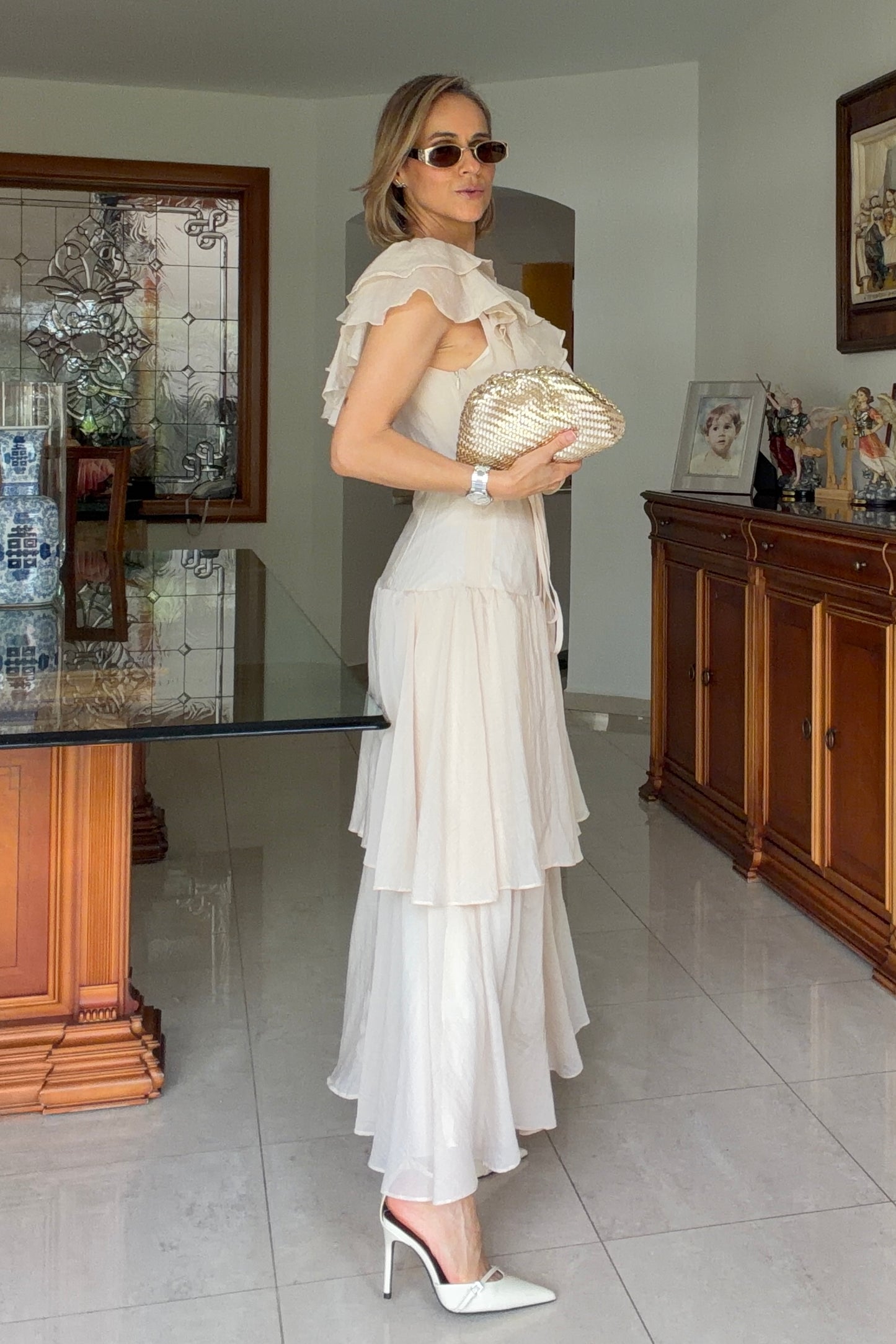 VESTIDO ESCAROLAS BUSTO
