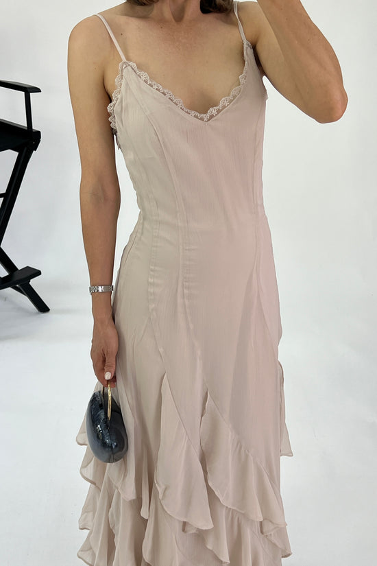 VESTIDO DETALLE OLANES