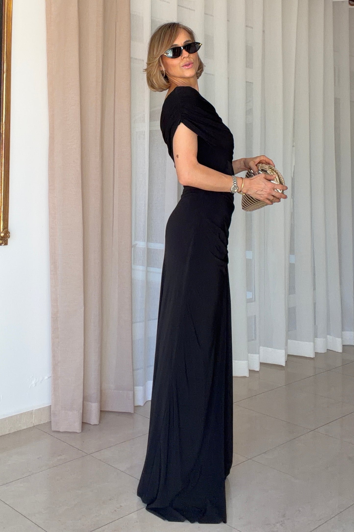 VESTIDO OFF SHOULDER