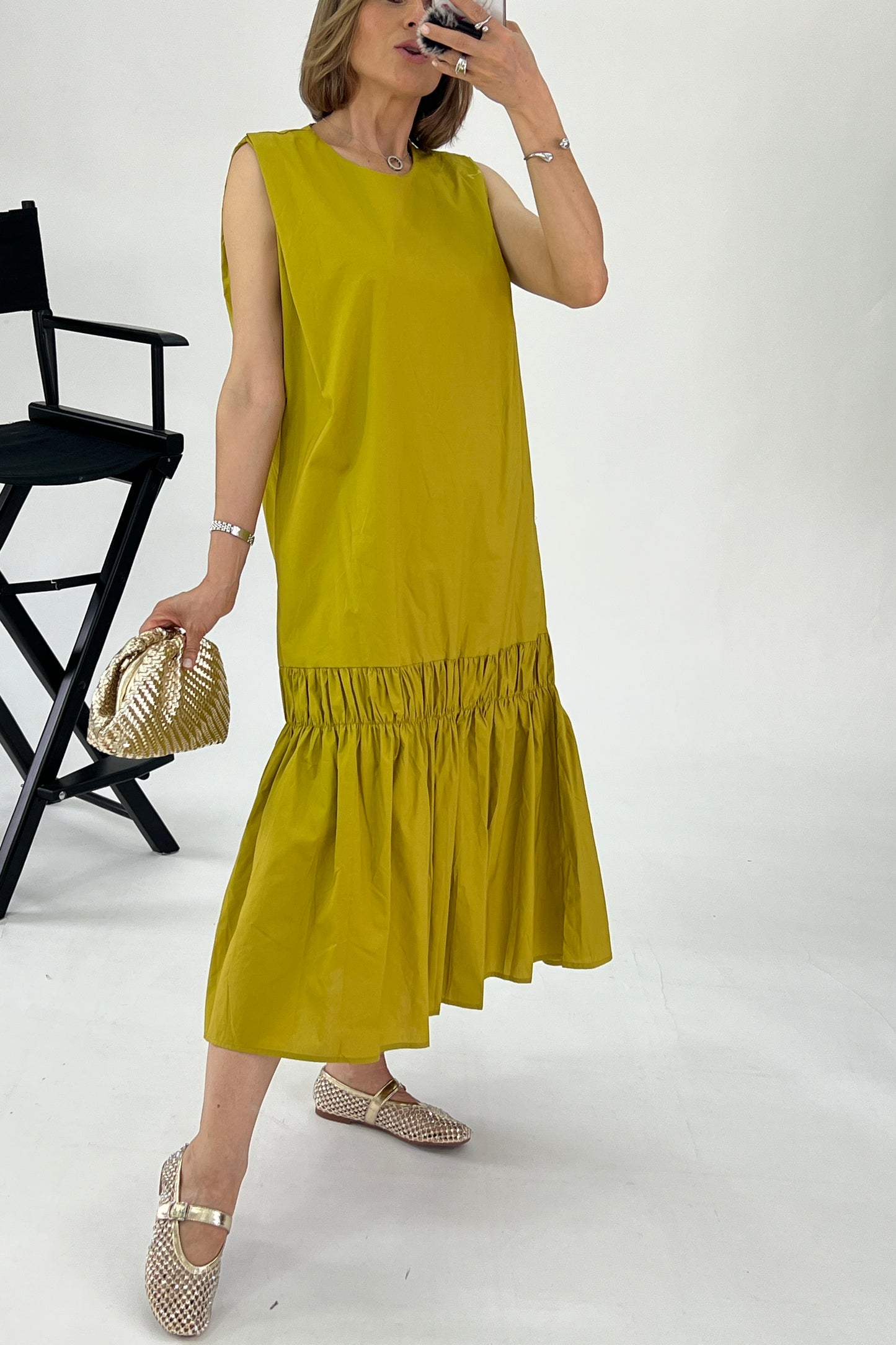 VESTIDO BAJO CON FRUNCIDO