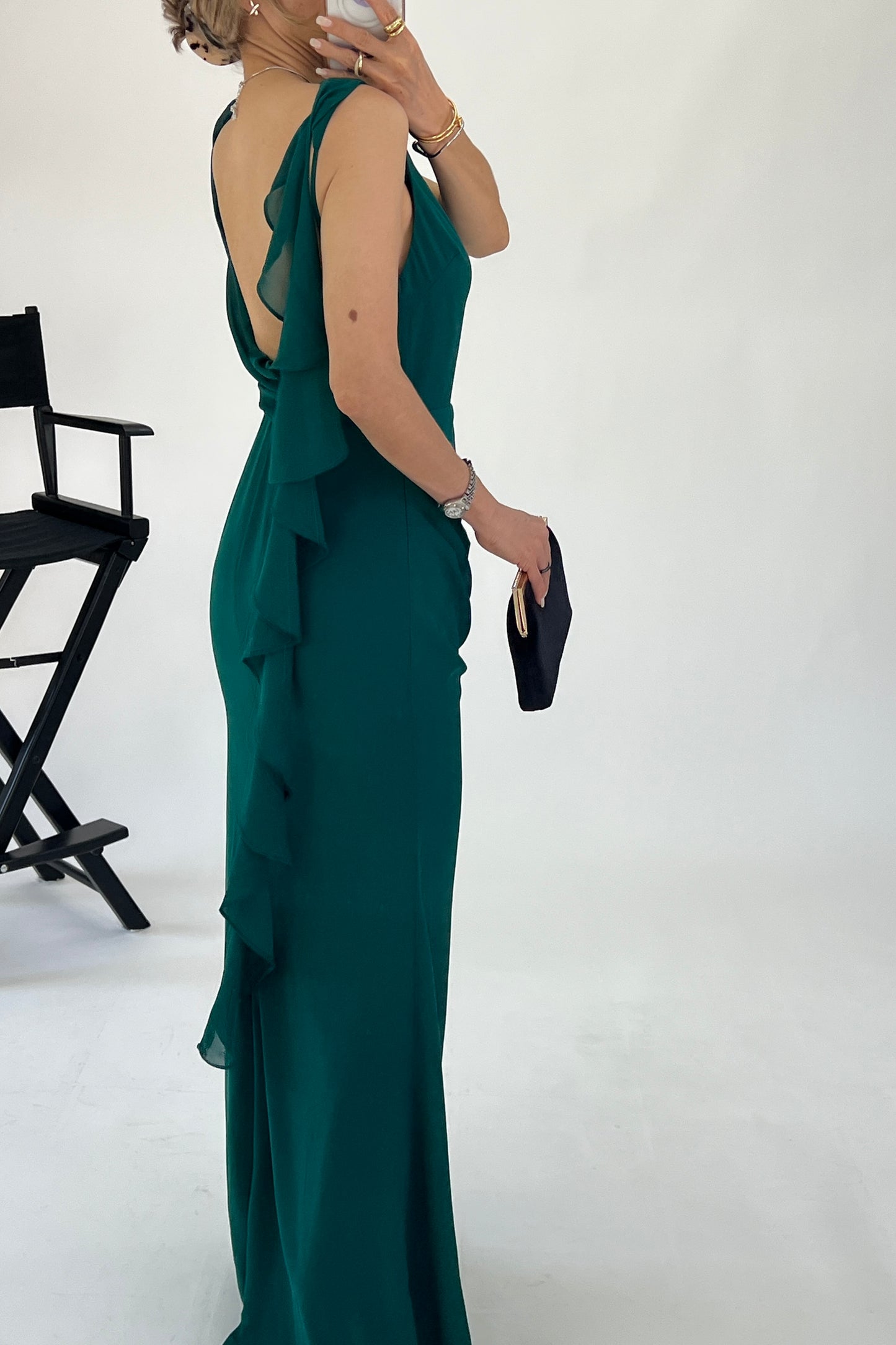VESTIDO ESCAROLAS