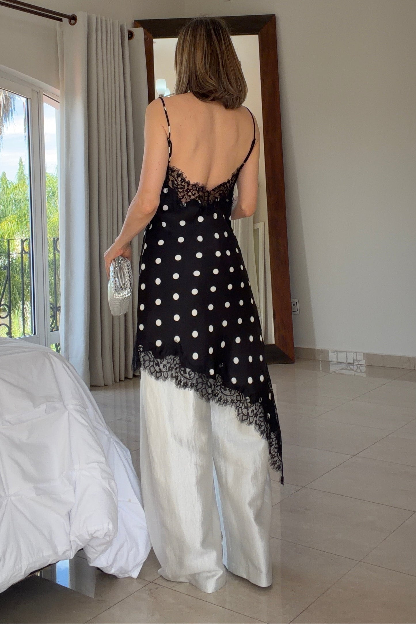BLUSA LUNARES ASIMETRICA