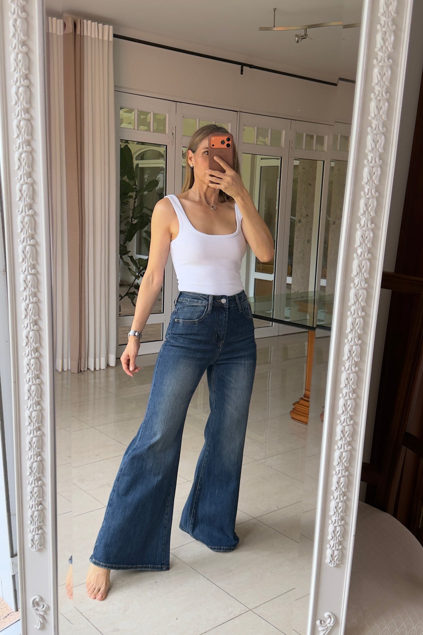 JEANS BOTONES TRASEROS