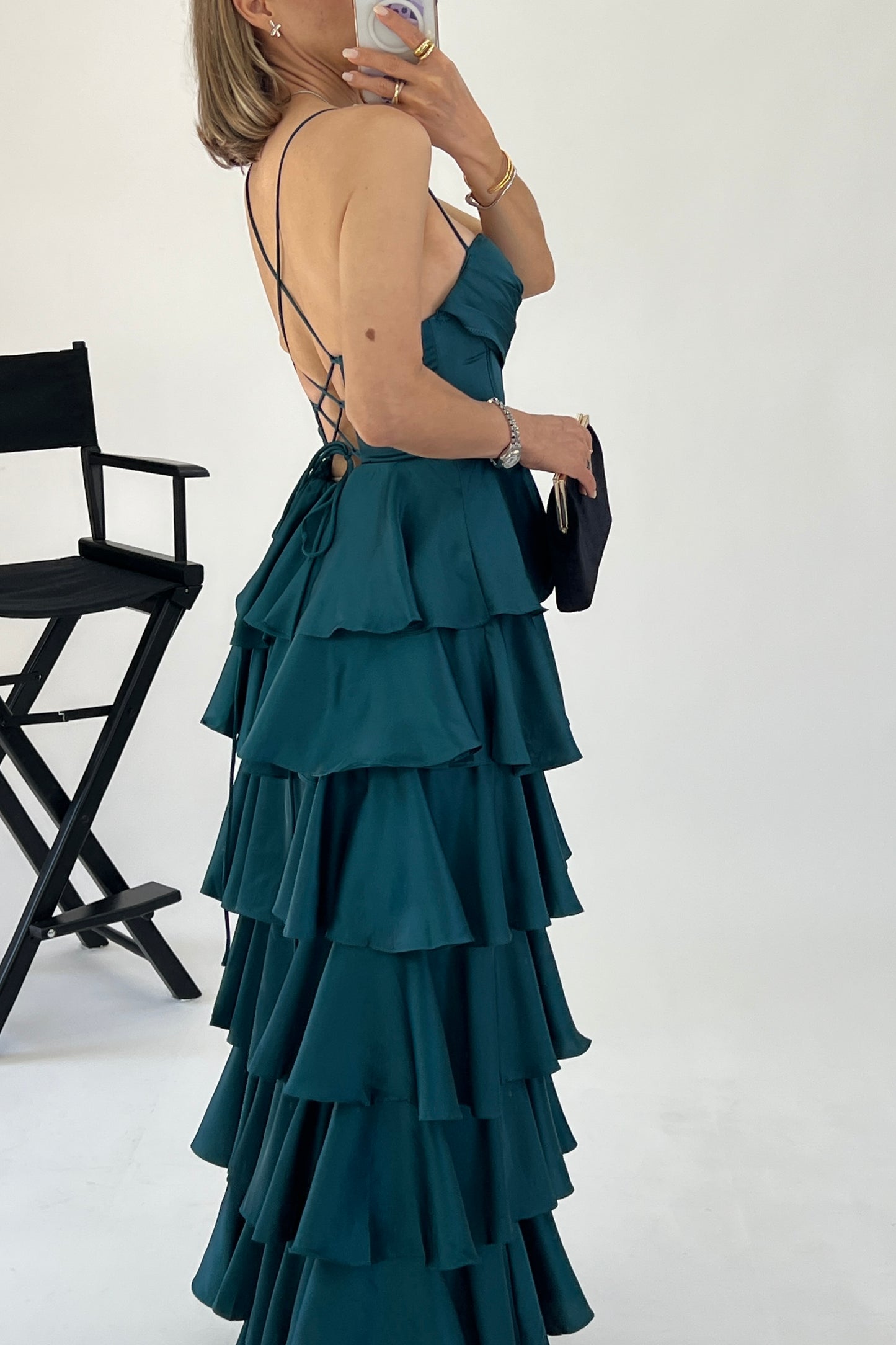 VESTIDO CAPAS OLANES