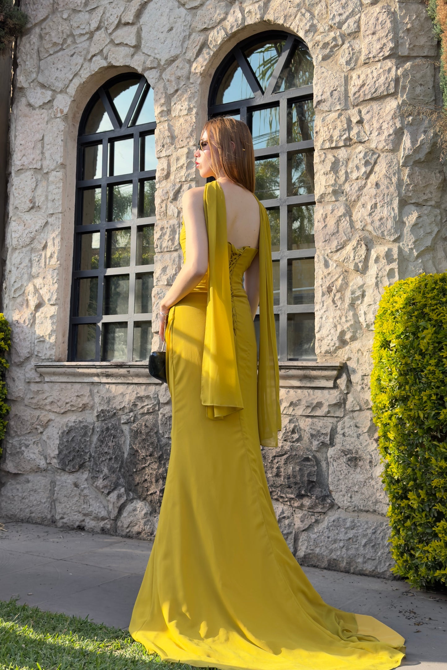 VESTIDO DRAPEADO & CORBATIN