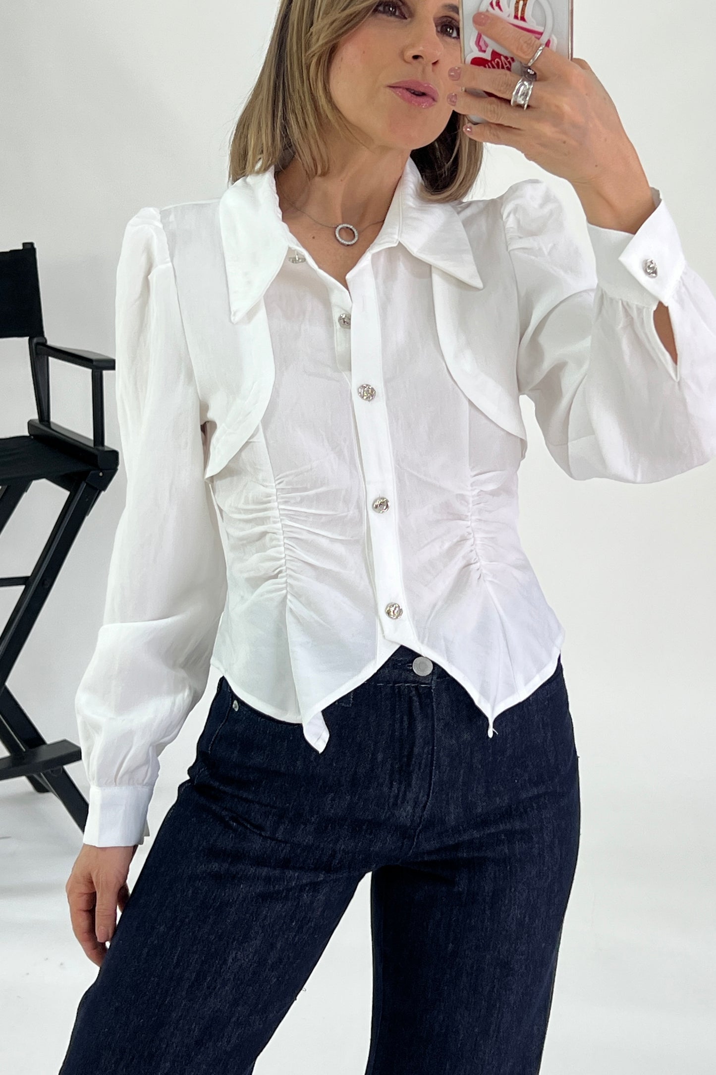 BLUSA BAJO EN PICOS