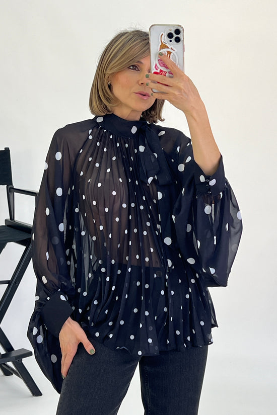 Load image into Gallery viewer, BLUSA POLKA DOTS
