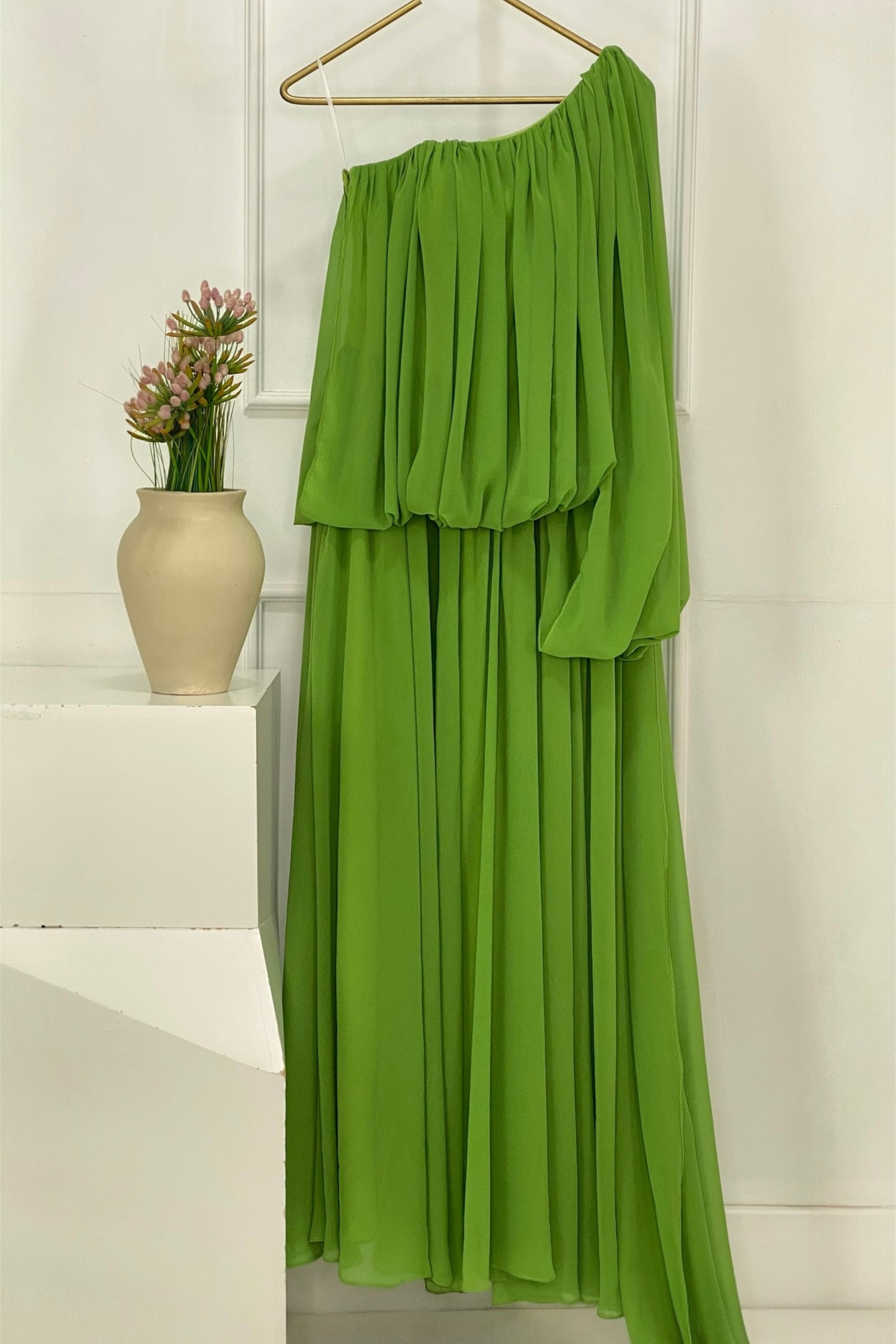 VESTIDO HOMBRO ASIMETRICO