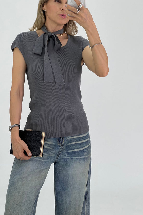 BLUSA CORBATIN