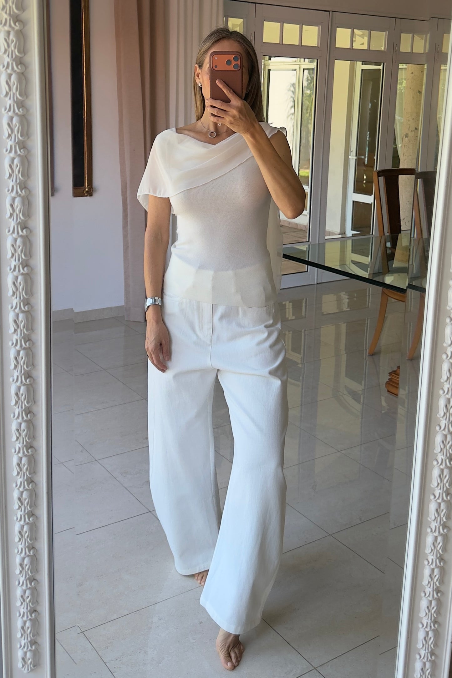 BLUSA DETALLE CAUDA