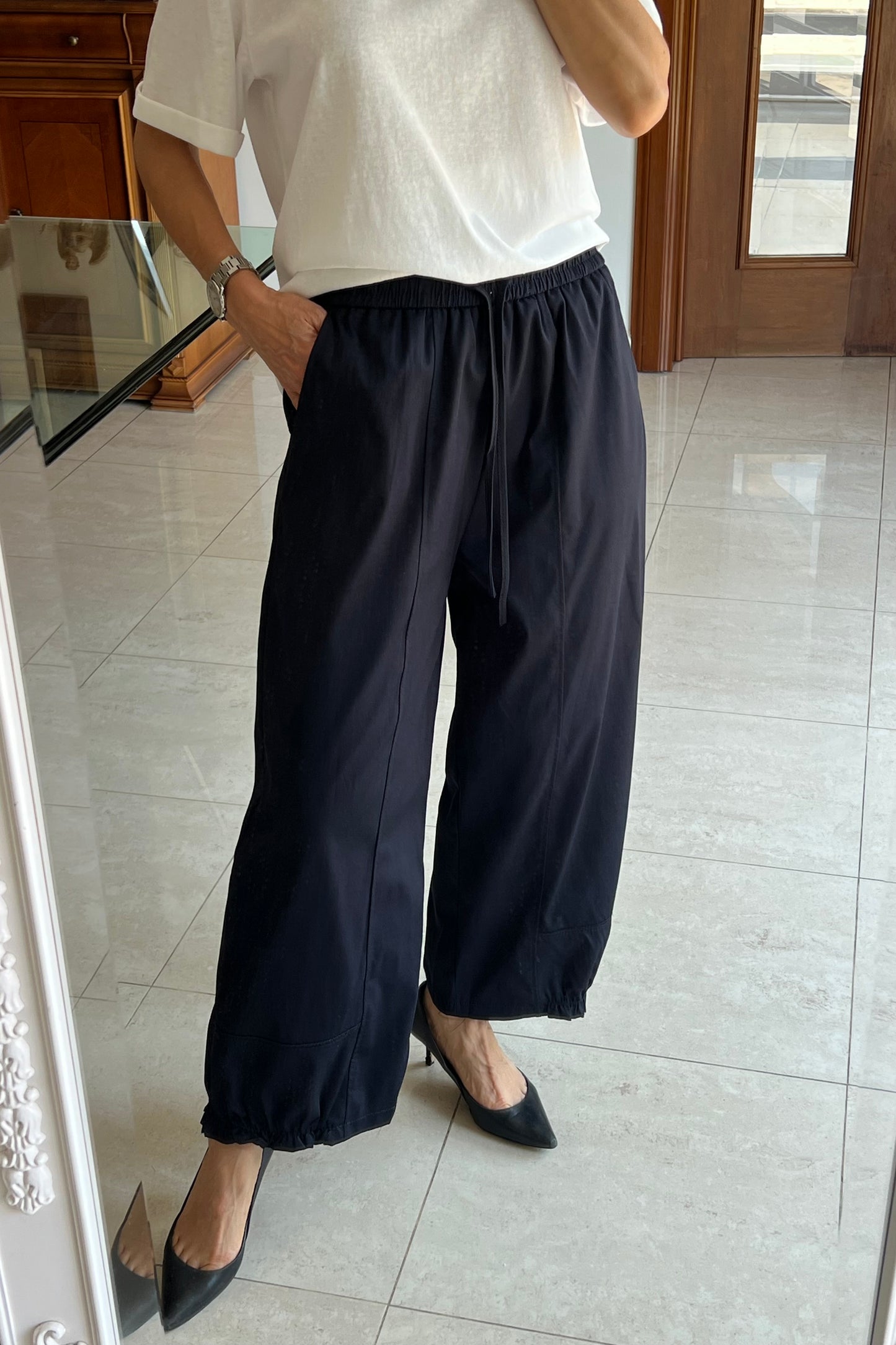 PANTALON DETALLE TOBILLO