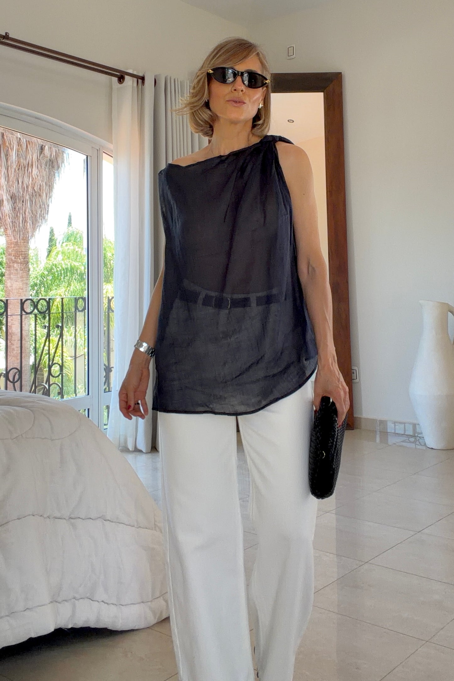 BLUSA DETALLE HOMBRO